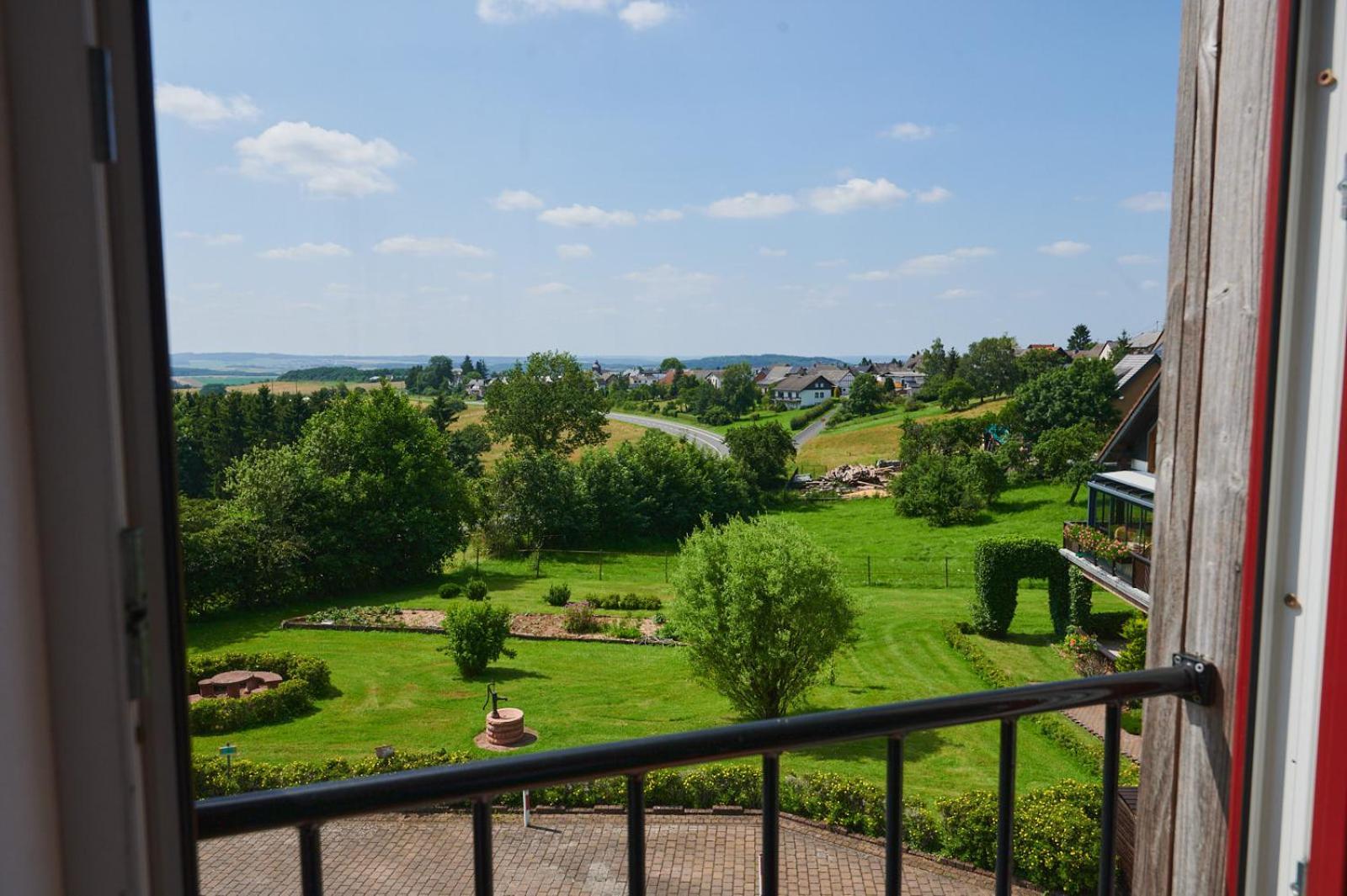 Hotel Agnesen-Hof Barweiler Екстер'єр фото