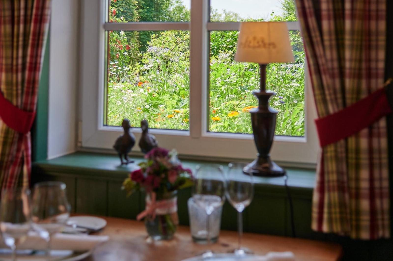 Hotel Agnesen-Hof Barweiler Екстер'єр фото